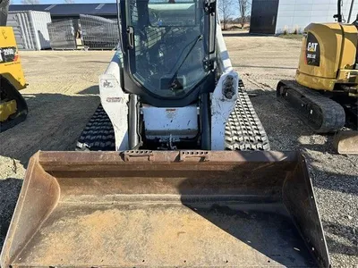 USED 2019 BOBCAT T770