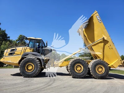 USED 2017 BELL B45E