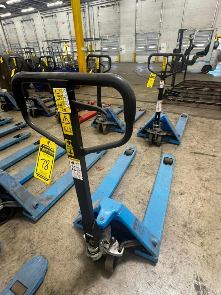 Used _UNKNOWN_ _UNKNOWN_ Pallet Trucks North Carolina US | Myron Bowling Auctioneers Inc #1543560