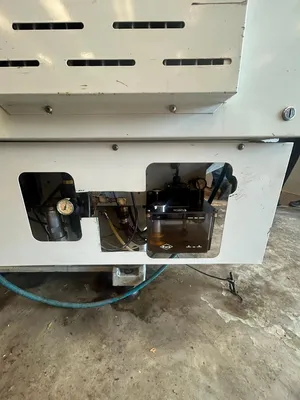 USED 2006 HAAS EC-300
