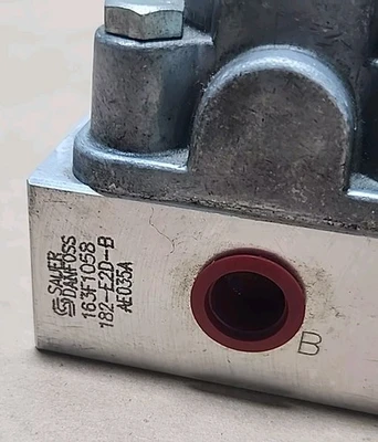 NEW Danfoss 163F1058