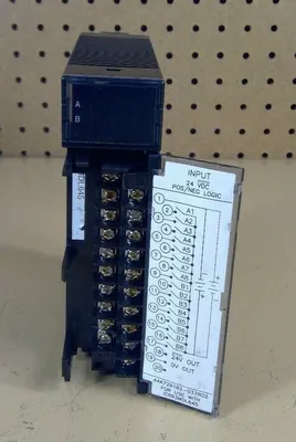 GE Fanuc IC693MDL645H Input Module 24VDC 16Pt Pos/Neg Logic 3H