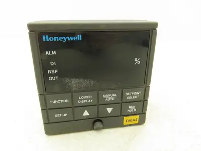 Honeywell UDC3000 Digital Temperature Controller DC300K-E-0A0-20-0000-0