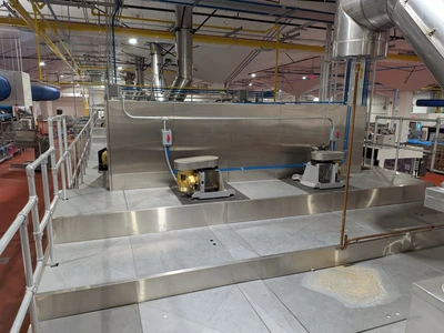 2024 Henry Group 5-zone indirect fired tunnel oven with loader and unloader