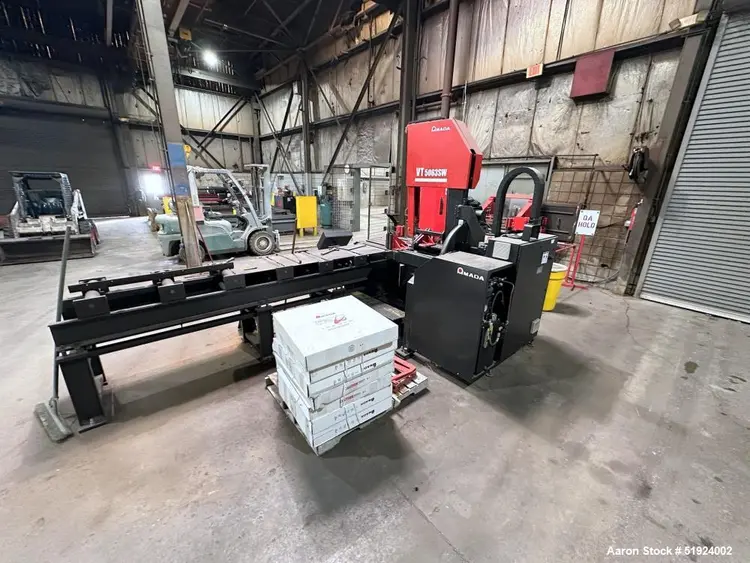 Used AMADA VT5063SW Vertical Band Saws Illinois US | Aaron Equipment #686454
