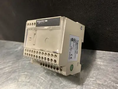 USED 2014 SCHNEIDER ELECTRIC ABE7-CPA412