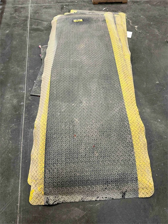 Used _UNKNOWN_ _UNKNOWN_ Flooring, Windows, and Doors Florida US | MachineryMax #1423836