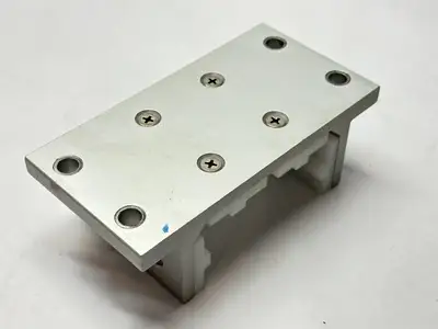 USED 80/20 DOUBLE FLANGE SHORT STANDARD LINEAR BEARING, 15 SERIES, 4 SLOT MO