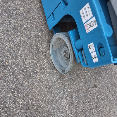 USED 2017 Genie GS-1930