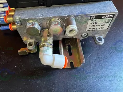 USED LOT OF 11 - REXROTH 0820055101 SOLENOID VALVE 24 VOLT, 0.34 WATTS