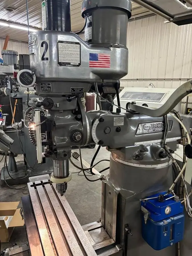 Used BRIDGEPORT EZ TRAK DX Vertical Mills Wisconsin US | Source Machinery Sales #1335891