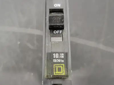 USED SQUARE D QO120