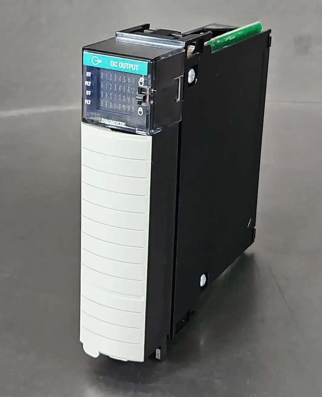USED Allen-Bradley Allen-Bradley 1756-OB16D