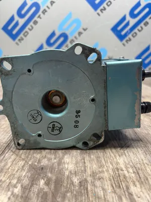 Used STACO 3PN1010 Misc Electrical & Power Parts South Carolina US | ESS Industrial Equipment Sales #1328565
