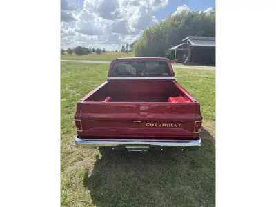 Used 1986 CHEVROLET C10 Pickup Trucks North Carolina US | Levan Equipment #1546321