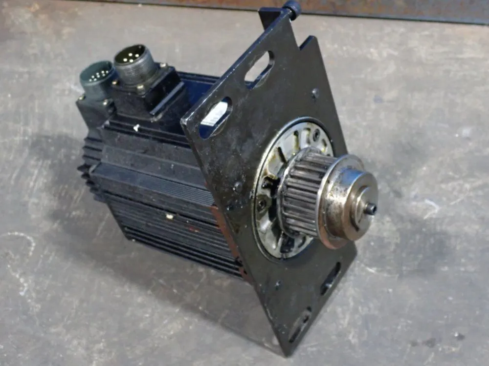 Used 2005 YASKAWA ELECTRIC SGMG09AABB Servo Motors | HGR 24 #730919
