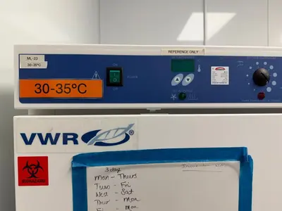 Used _UNKNOWN_ _UNKNOWN_ Thermostatic Incubators Rhode Island US | Federal Equipment Company #1347625