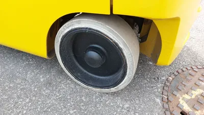 2019 YALE GLC030VXNUAE082 FORKLIFTS | Platinum Group (16)