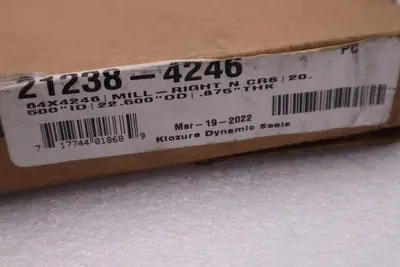 GARLOCK KLOZURE 21238-4246 OIL SEAL 20-1/2" Shaft Dia; 22-1/2" Housing Bore