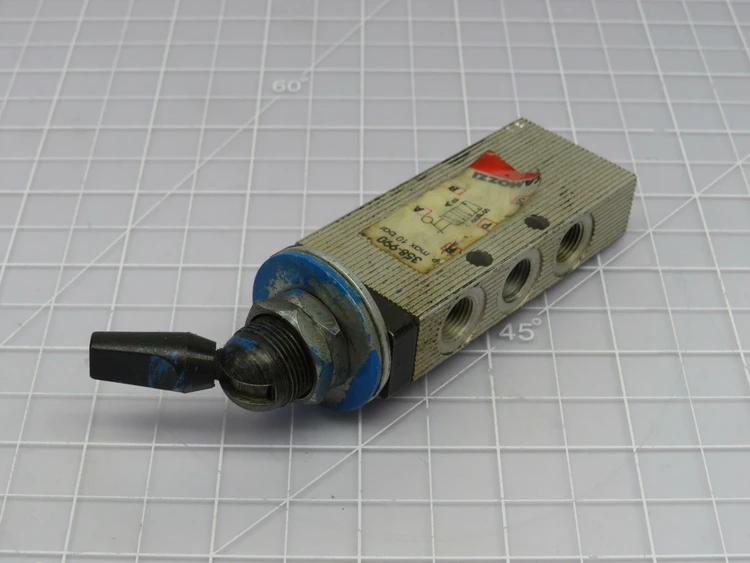 Used CAMOZZI _UNKNOWN_ Valves/Fittings | OCO Industrial #1634348