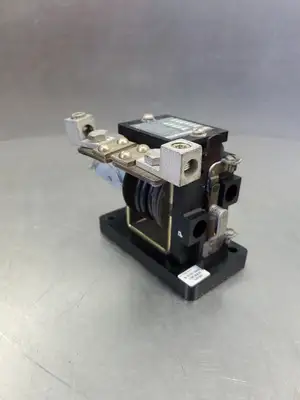 USED Allen-Bradley 810-A15C