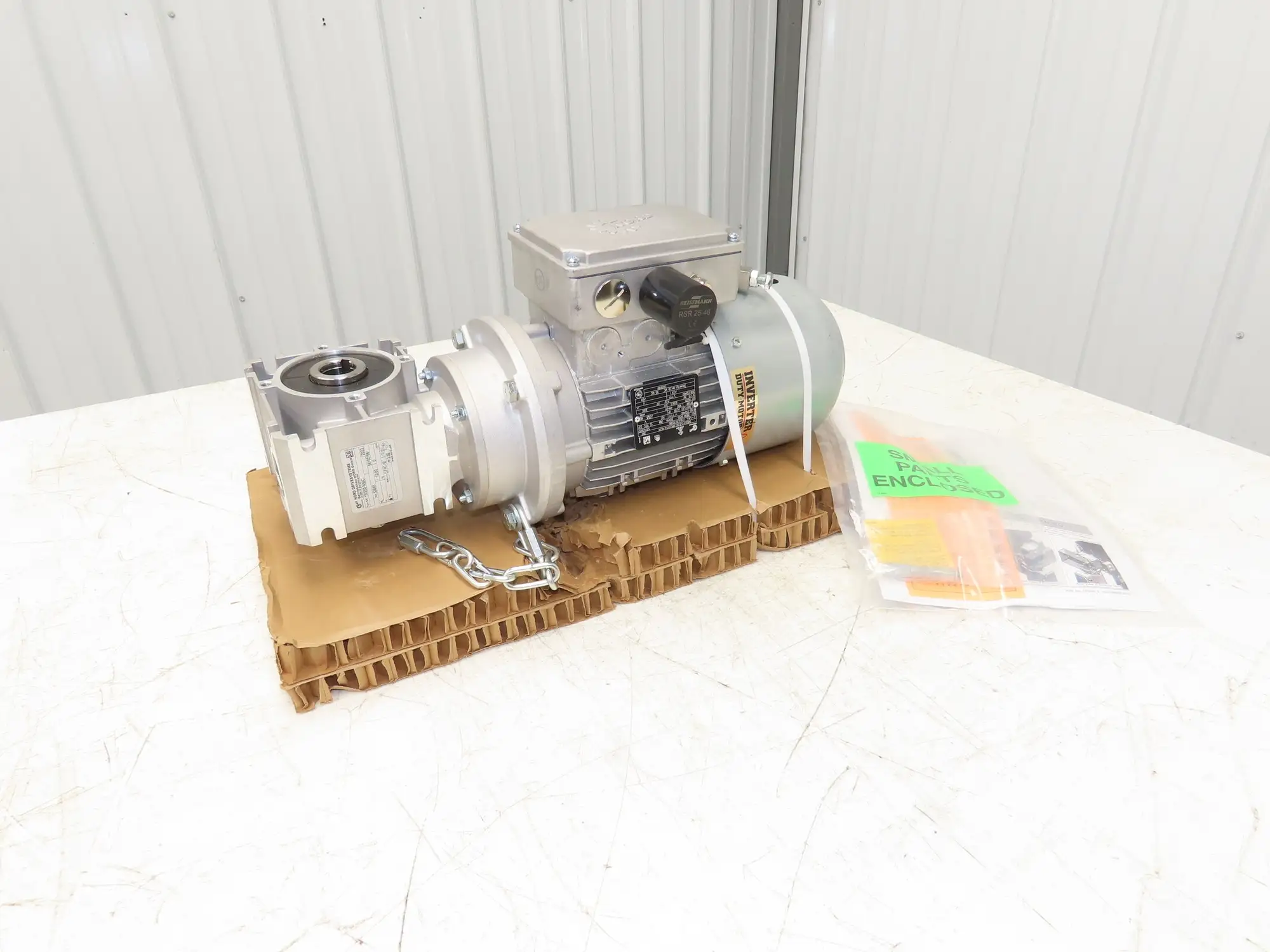 Nord SK80L/4 CUS 56CBRE20FHLRGIR Gearmotor 1Hp 230/460V 10:1 Ratio SK1SIS50-N56C