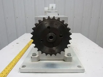 Lenze GST09-2N VBR 1F 14:1 RPM 420V DC 11.40kW Gear Reducer Motor Package