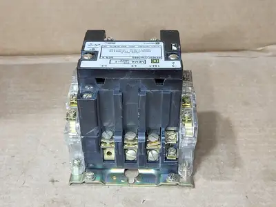 USED SQUARE D 8536SCO3H308S