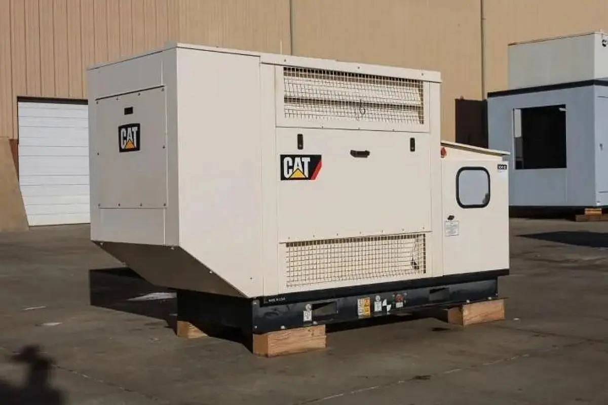 USED 2017 CATERPILLAR DG50-2