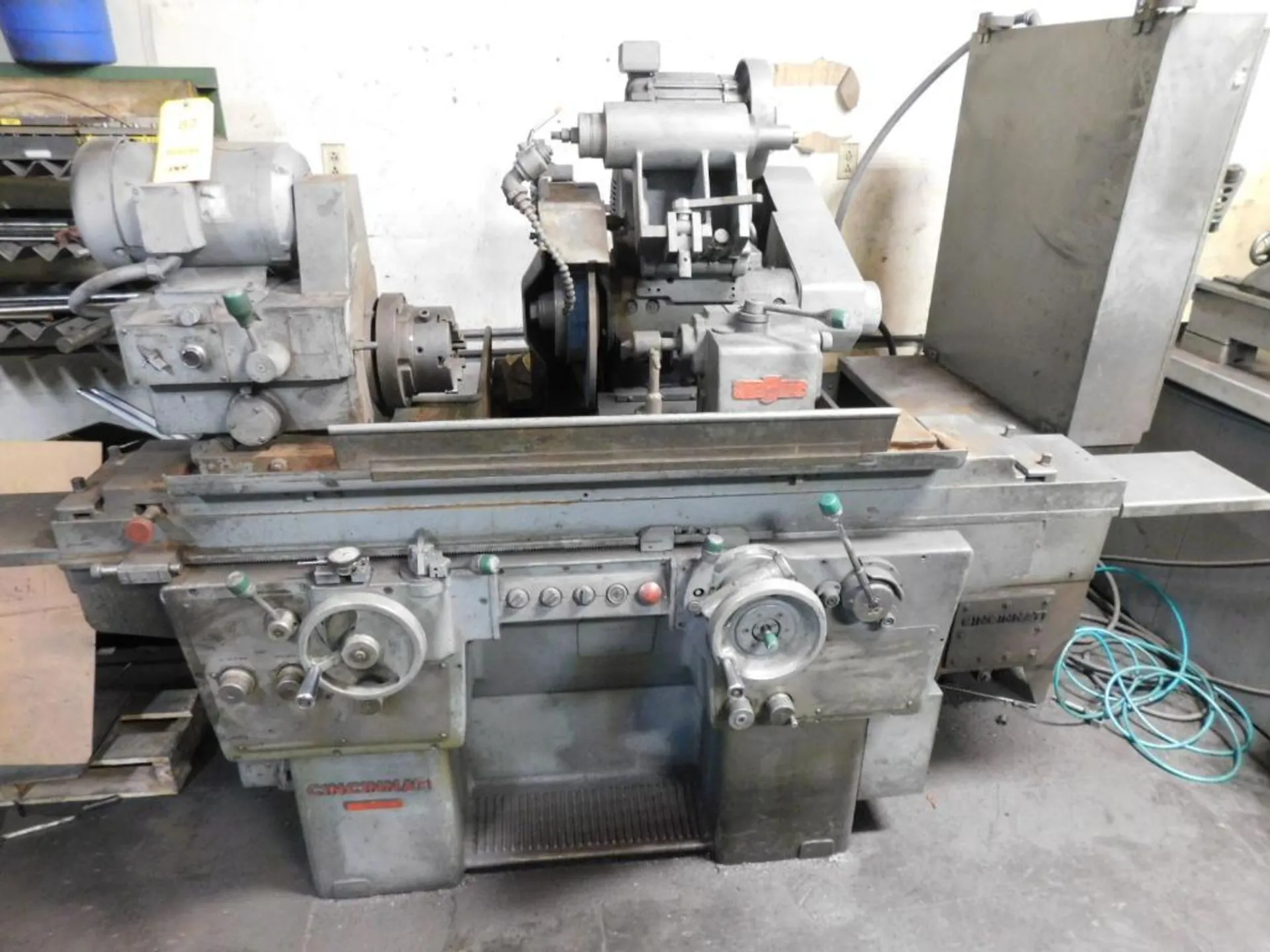 USED CINCINNATI MILACRON DH