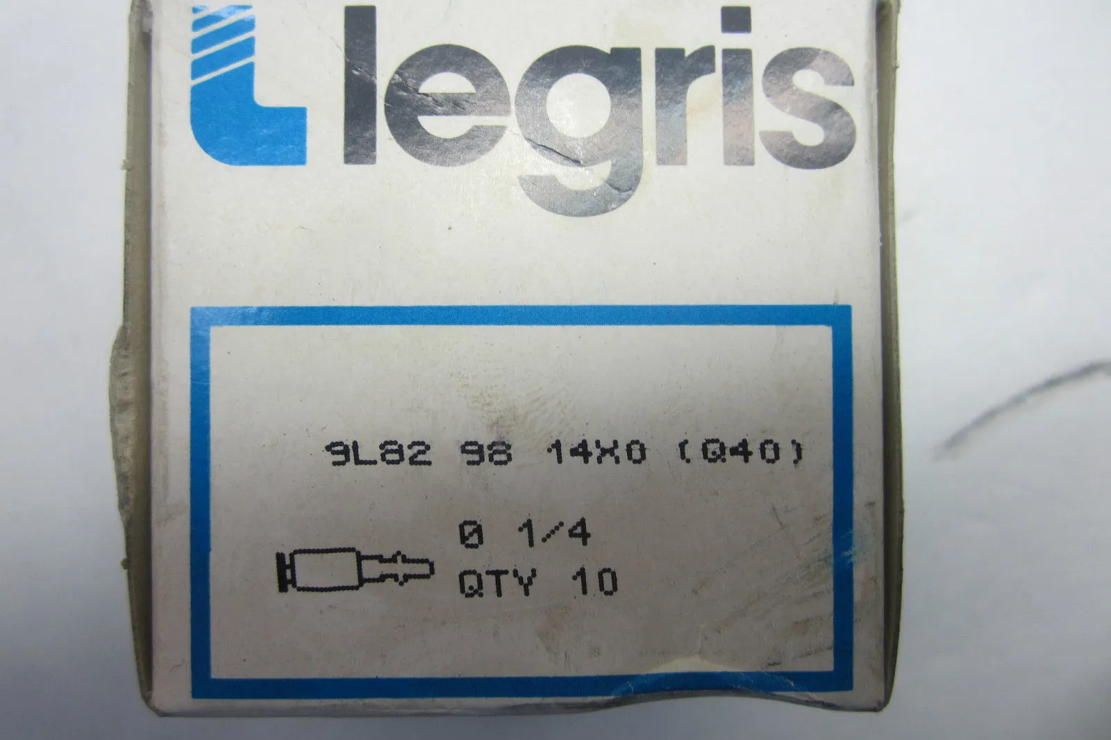BOX OF 18 NEW LEGRIS 9L82-98-14X0 COUPLER 9L82-98-14X0