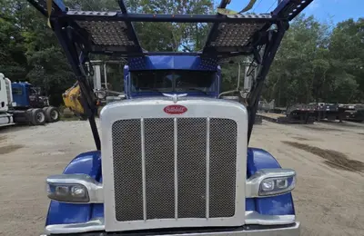 Peterbilt  2022