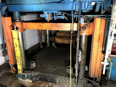 USED ADAMSON UNITED ADAMSON UNITED 4-COLUMN PRESS