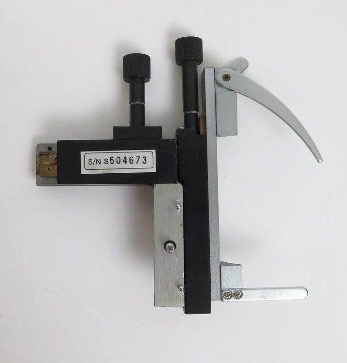 Used Unbranded XY Stage and Stage Plate Microscope Accessories California US | ANACAPA EQUIPMENT BROKERS, INC #1540710