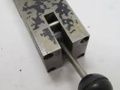 Wundfluh-Hydraulik AH32060L-52017 Hydraulic Valve Hand Lever