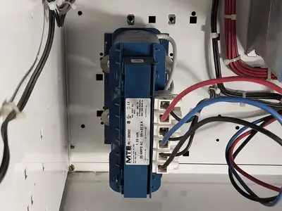 USED EATON SVX025A1-5A4N1