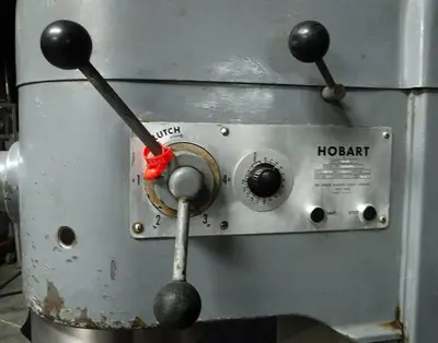 USED HOBART® M802