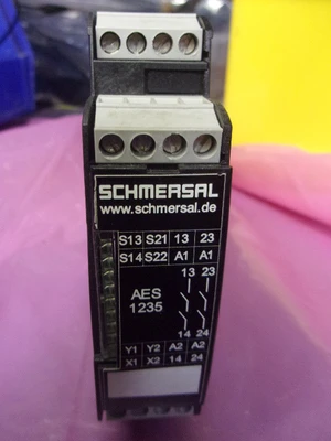 USED SCHMERSAL AES1235