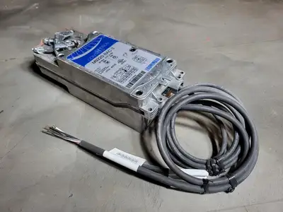 Used JOHNSON CONTROLS M9220-BAC-3 Electric Motor Driven Actuators British Columbia CA | Lenmark #255318