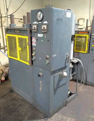 Used WABASH WABASH 100-1515-2TM PRESS Hydraulic Presses Michigan US | Alma Machinery #1424488