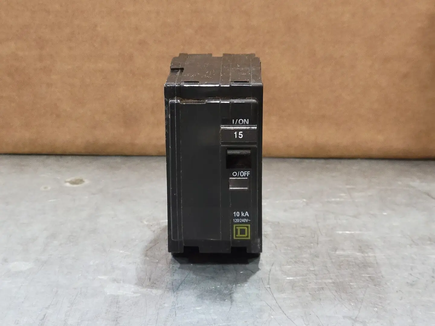 USED SQUARE D QO215