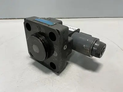 USED VICKERS DG4V-3S-22A-M-U-HL7-60-EN490