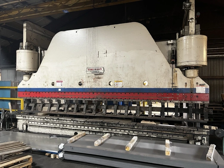 Used 1966 CINCINNATI #1000H-20 Press Brakes Illinois US | Revelation Machinery #403478