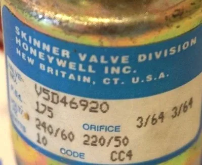 NEW SKINNER V5D46920 SOLENOID VALVE
