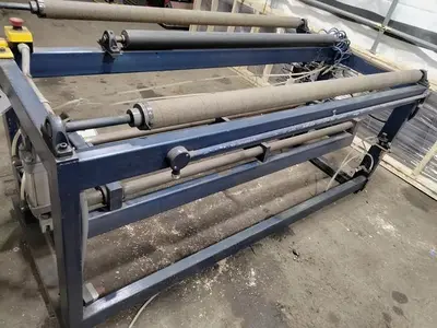 45" SHAFTLESS FLOOR PICK UP UNWIND STAND