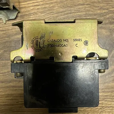 USED ALLEN-BRADLEY 700-N400A1