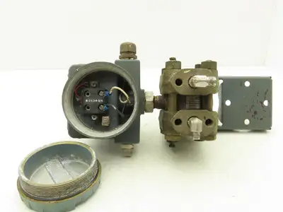 Foxboro 823DP-I3M1MH1 Electronic Pressure Transmitter 12.5-65VDC 3000PSI