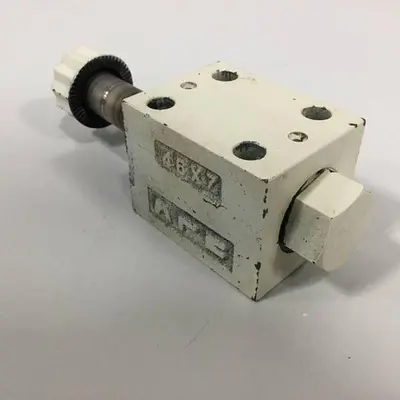 USED YUKEN DSG-01-2B2-D24-N1-50326