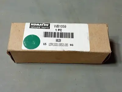 NEW KOMATSU AK4952