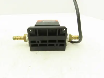 Regal Joint FS-310AR Flow Meter Sensor 24VDC 1/2" NPT Type FS-3